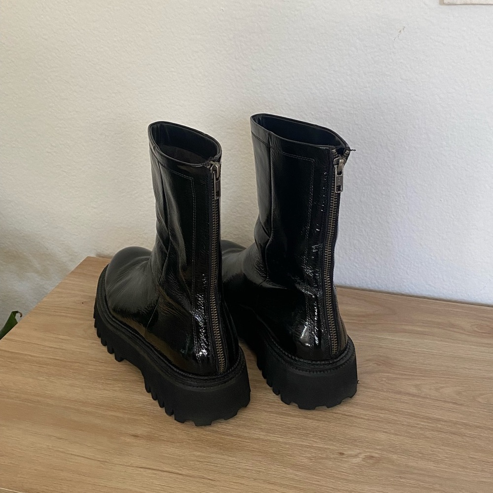 Seychelles Boots - Picture 2 of 3